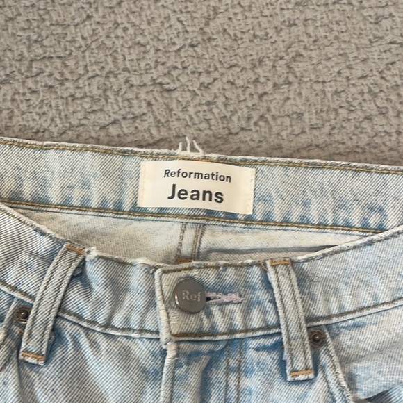 Reformation Julia high cigarette jean size 26 - Picture 12 of 13